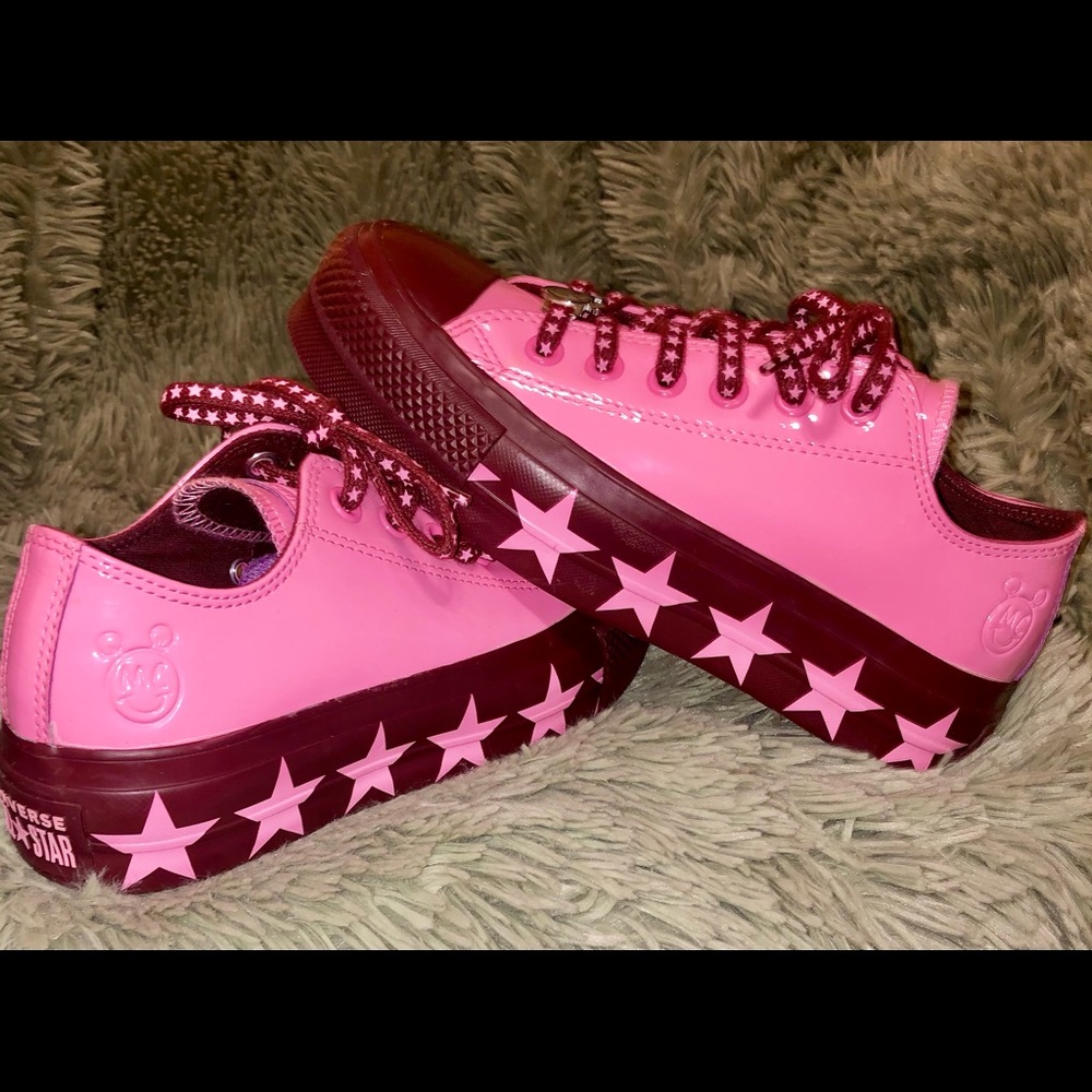 Converse x Miley Cyrus CTAS Pink/Burgundy platform shoes size 6.5
